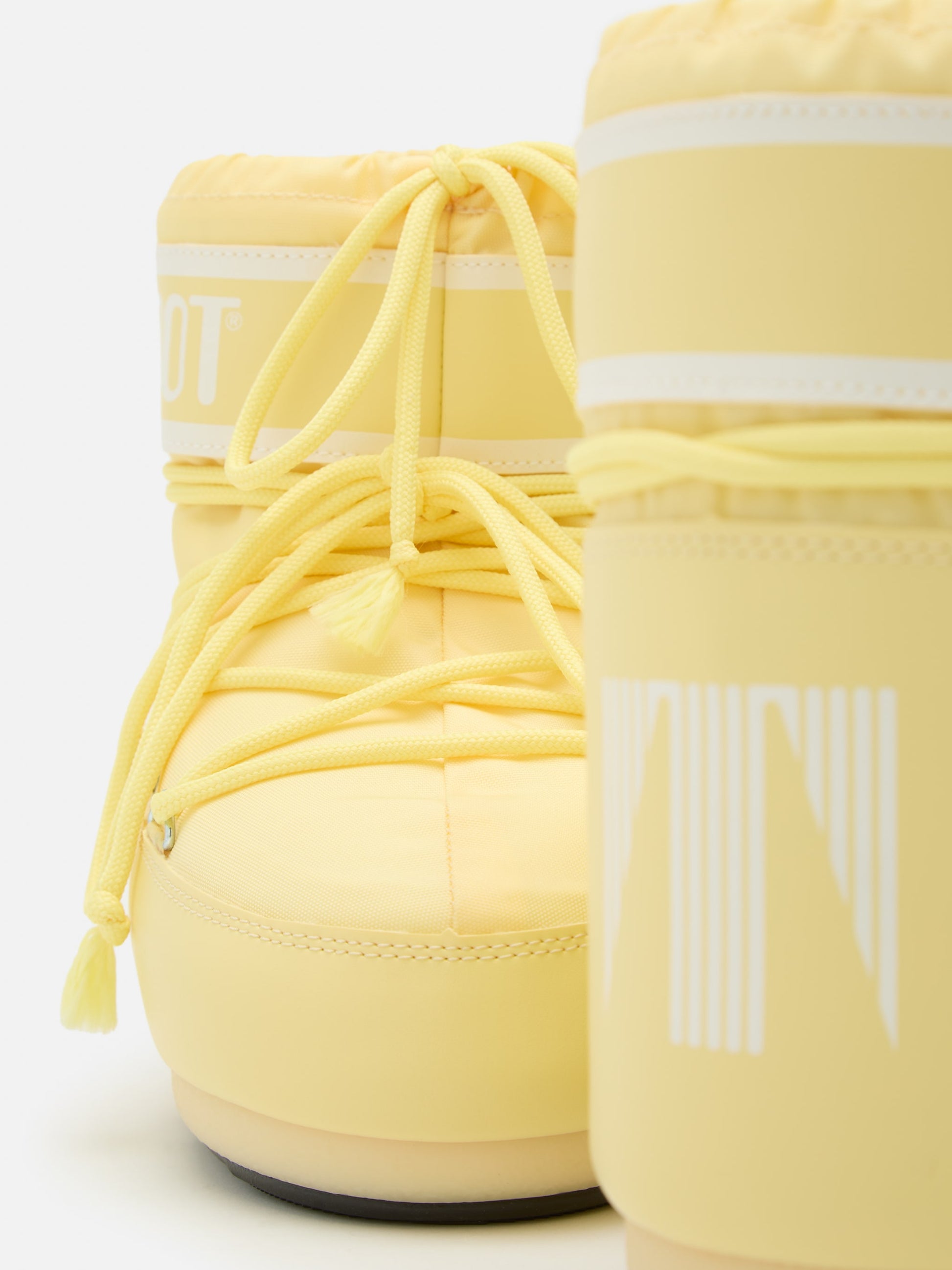 MOON BOOT ICON LOW YELLOW NYLON BOOTS