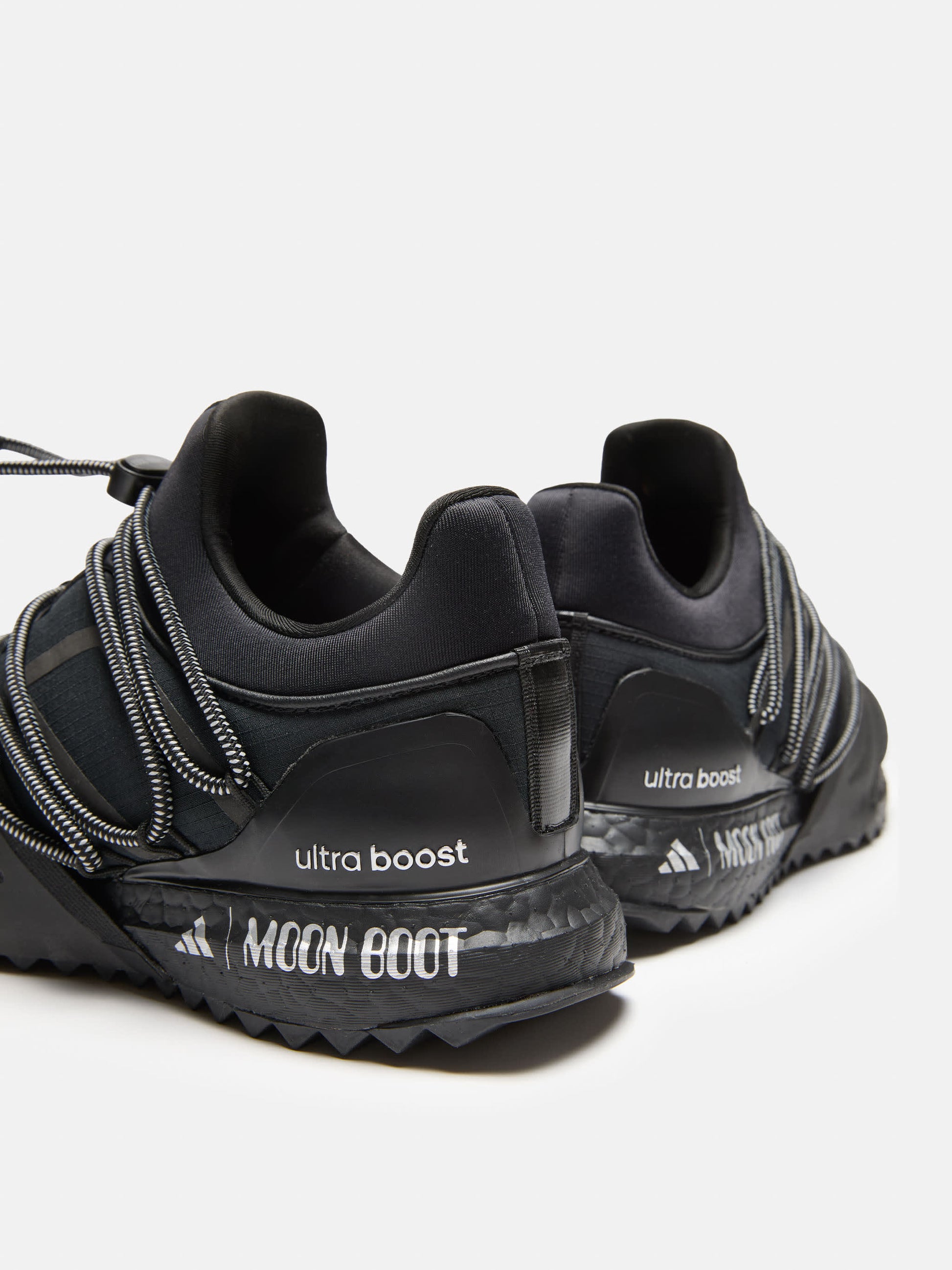 MOON BOOT ADIDAS X MOON BOOT BLACK ULTRABOOST 1.0 LOW-TOP SNEAKERS